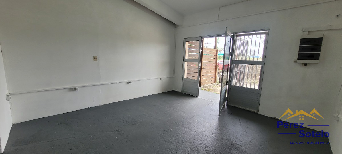 Local Comercial ID.9 - Local en Canelones, Villa Aeroparque