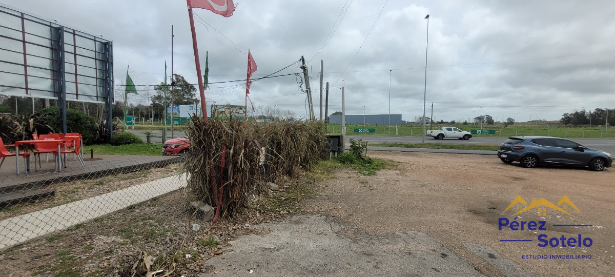 Local Comercial ID.9 - Local en Canelones, Villa Aeroparque