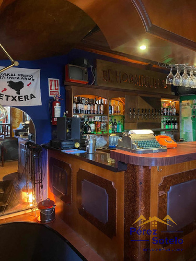 Local Comercial ID.732 - LOCAL A LA VENTA. EXCELENTE RENTA. PALERMO, MONTEVIDEO