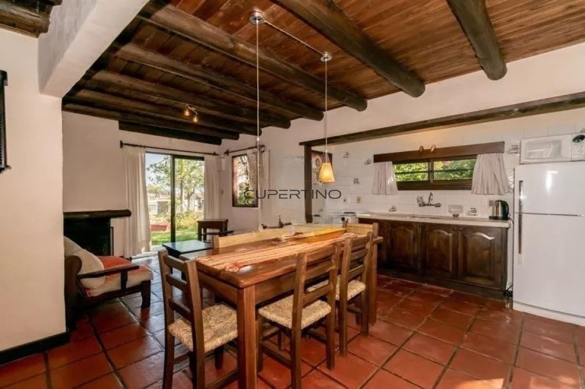vende un atractivo Complejo integrado por 3 viviendas independientes — foto 11