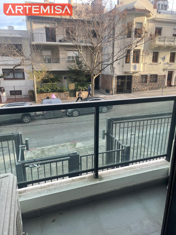 Apartamento ID.804 - El apartamento que buscabas, iluminado,  excelente construcción. 
