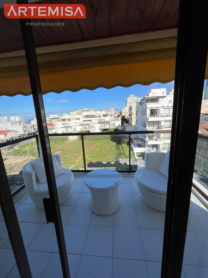 Apartamento ID.937 - DEPARTAMENTO TIPO PH EN PENINSULA CON BARBACOA