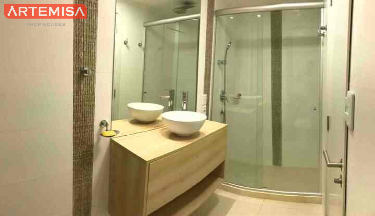 Apartamento ID.975 - Espectacular PENTHOUSE DUPLEX  frente al MAR 4 SUITES