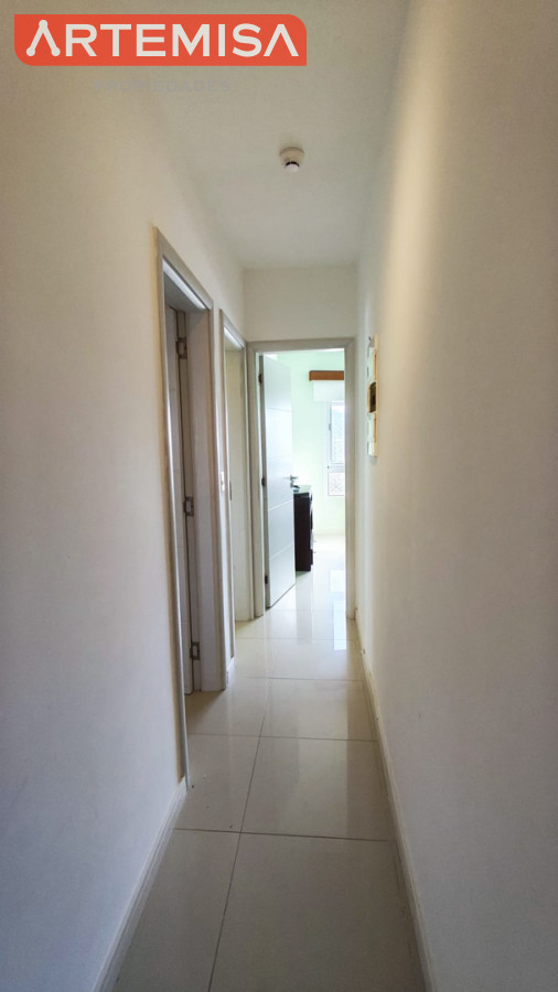 Apartamento ID.989 - DEPARTAMENTO AMPLIO Y CON VISTA AL MAR 