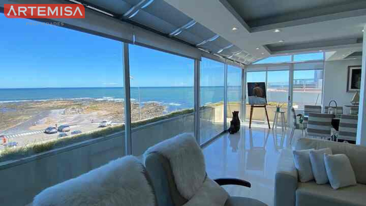 Apartamento ID.975 - Espectacular PENTHOUSE DUPLEX  frente al MAR 4 SUITES