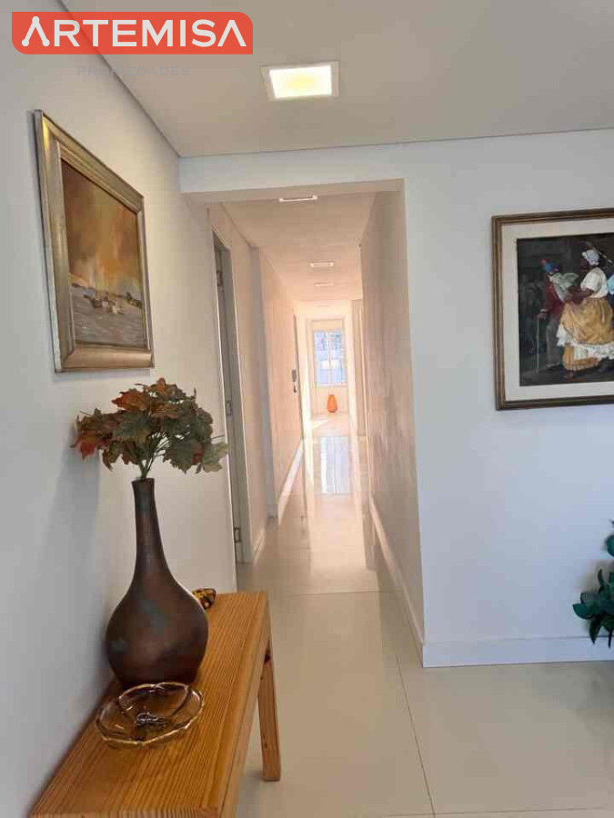 Apartamento ID.975 - Espectacular PENTHOUSE DUPLEX  frente al MAR 4 SUITES