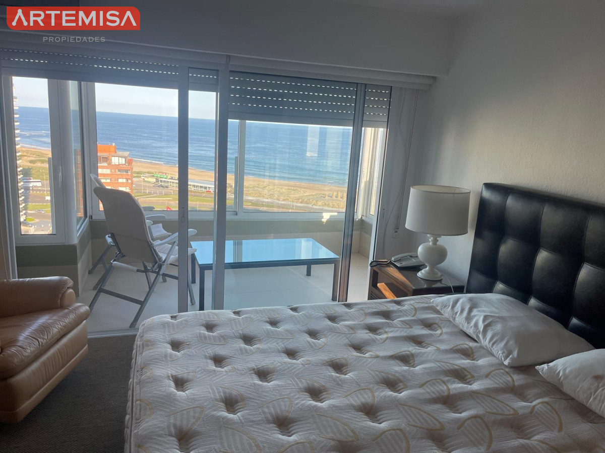 Apartamento ID.446 - Alquiler Temporal Parada 1 frente al Mar, mejor ubicación, vistas y servicios! Malecon II