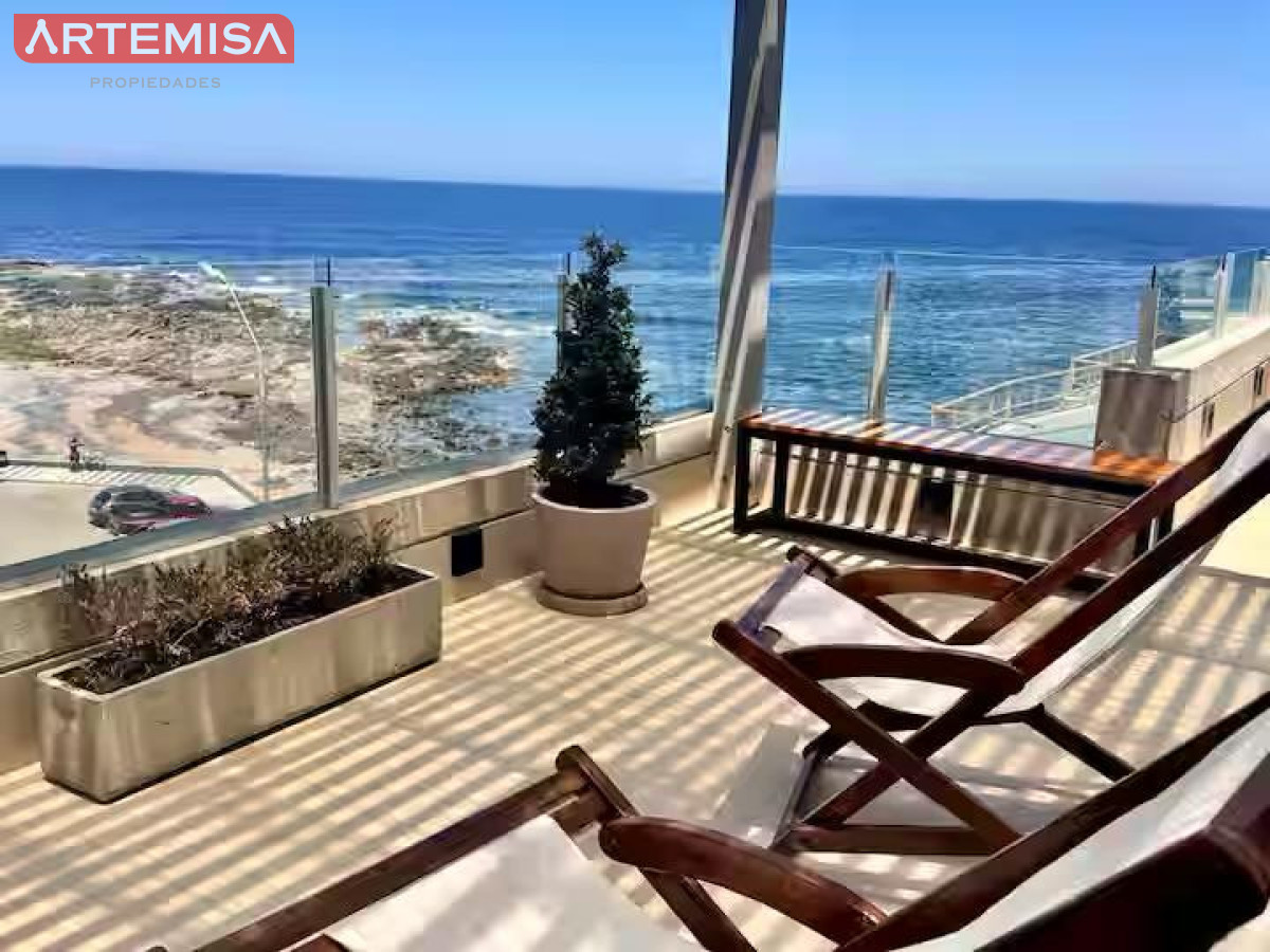 Apartamento ID.975 - Espectacular PENTHOUSE DUPLEX  frente al MAR 4 SUITES