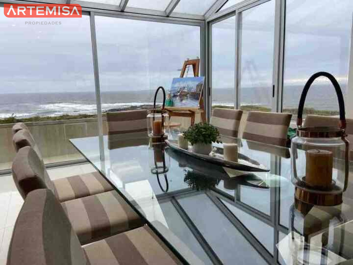 Apartamento ID.975 - Espectacular PENTHOUSE DUPLEX  frente al MAR 4 SUITES