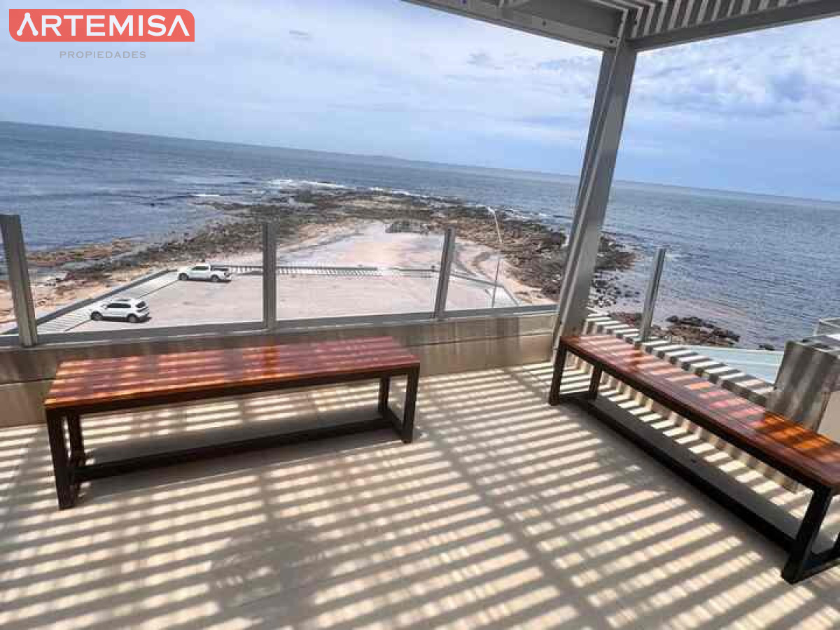 Apartamento ID.975 - Espectacular PENTHOUSE DUPLEX  frente al MAR 4 SUITES
