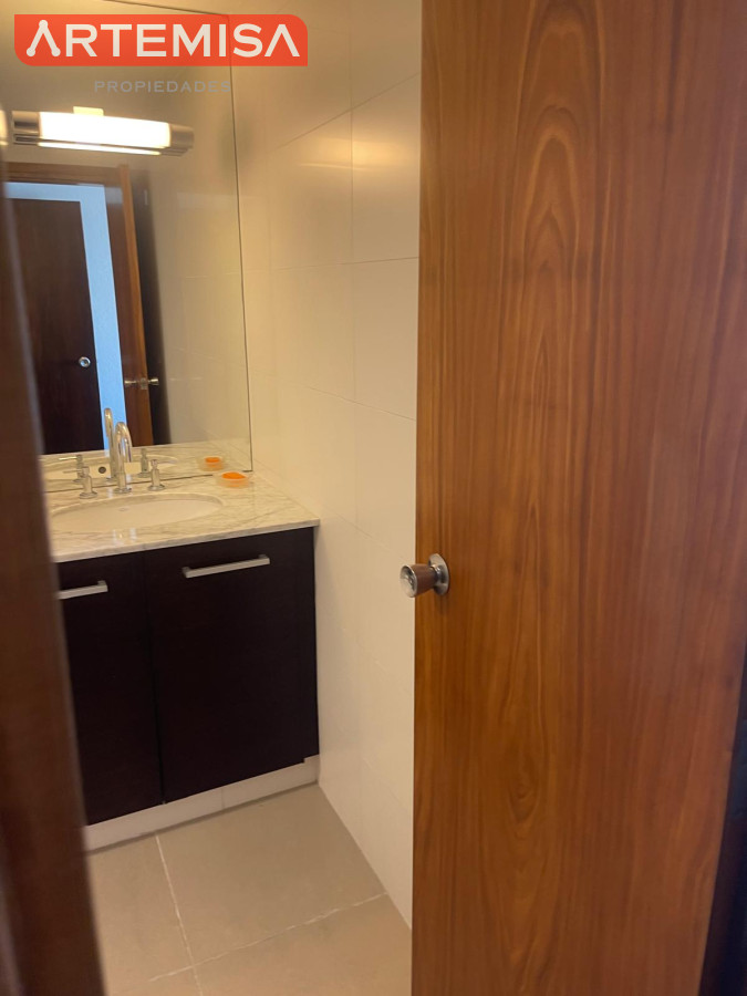 Apartamento ID.446 - Alquiler Temporal Parada 1 frente al Mar, mejor ubicación, vistas y servicios! Malecon II