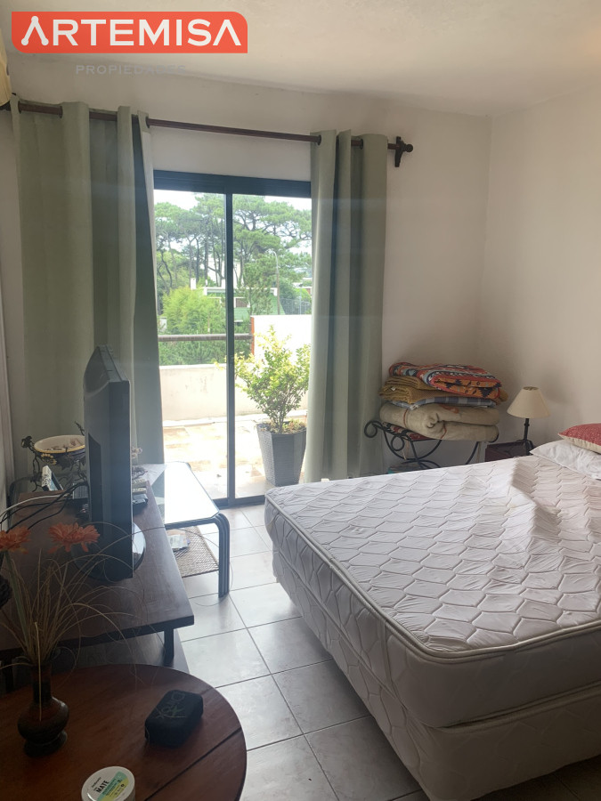 Apartamento ID.736 - Pent-House Con amplio parrillero Propio. 