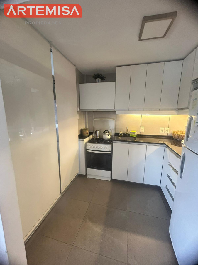 Apartamento ID.855 - Amplio e iluminado apartamento en Malvin 2/3 dormitorios y cocheras