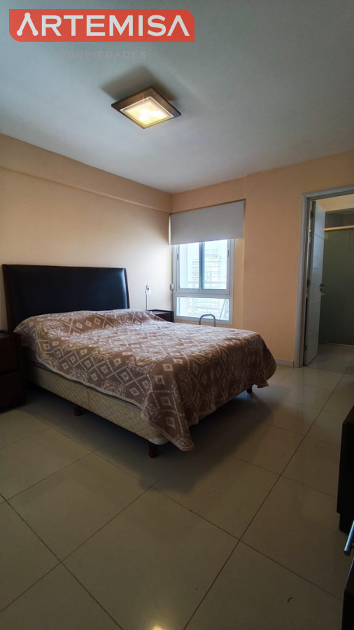Apartamento ID.989 - DEPARTAMENTO AMPLIO Y CON VISTA AL MAR 