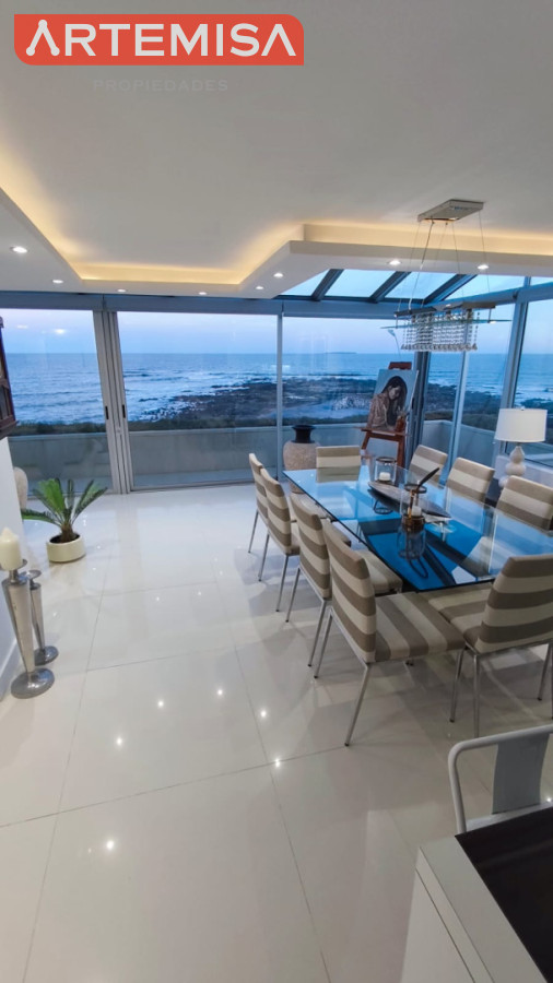 Apartamento ID.975 - Espectacular PENTHOUSE DUPLEX  frente al MAR 4 SUITES