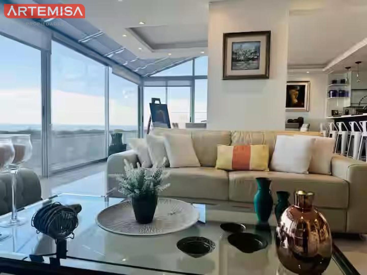Apartamento ID.975 - Espectacular PENTHOUSE DUPLEX  frente al MAR 4 SUITES