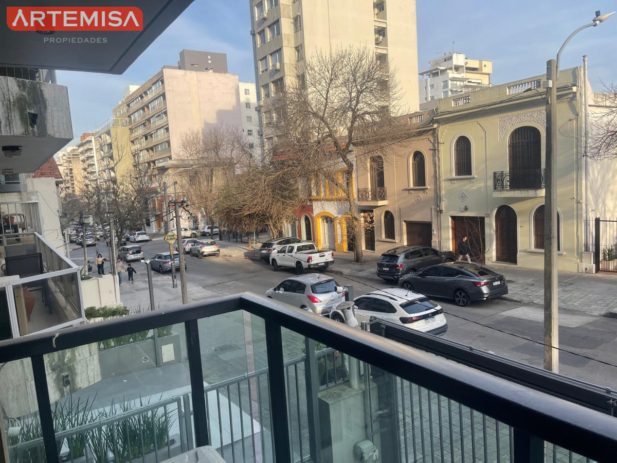 Apartamento ID.804 - El apartamento que buscabas, iluminado,  excelente construcción. 