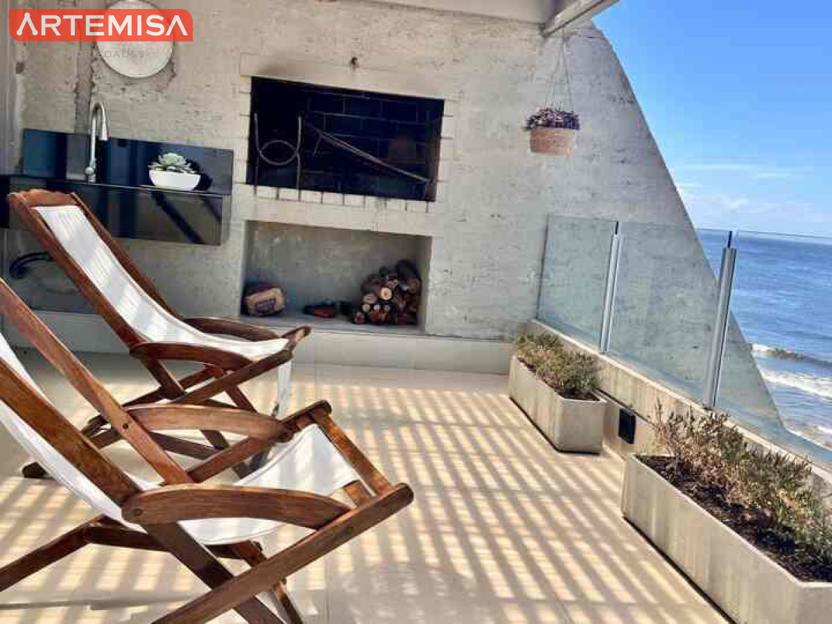 Apartamento ID.975 - Espectacular PENTHOUSE DUPLEX  frente al MAR 4 SUITES
