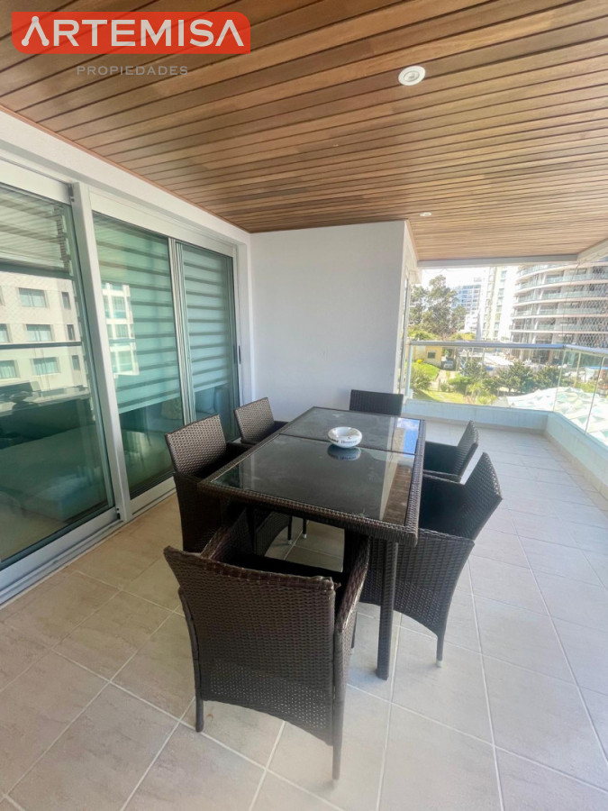 Apartamento ID.866 - Alquiler Temporal Parada 6 de la Brava