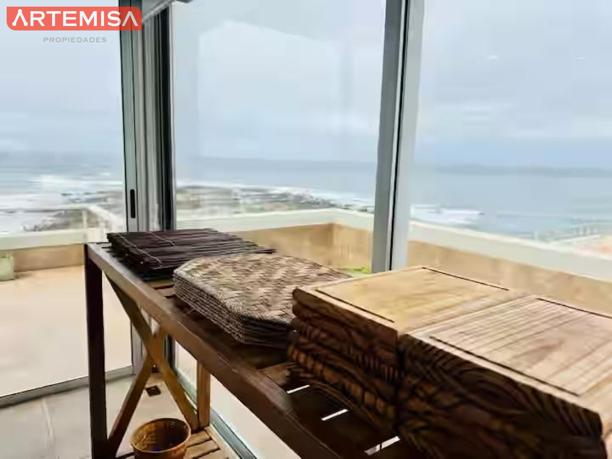 Apartamento ID.975 - Espectacular PENTHOUSE DUPLEX  frente al MAR 4 SUITES
