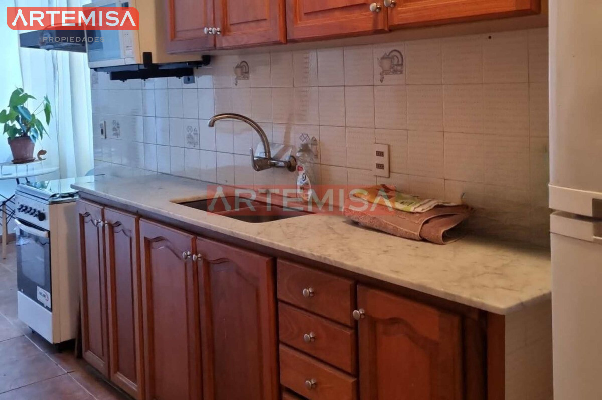 Apartamento ID.9 - Venta Apartamento 3 Dormitorios, 2 Baños, Parrillero, Balcon