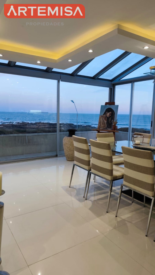 Apartamento ID.975 - Espectacular PENTHOUSE DUPLEX  frente al MAR 4 SUITES