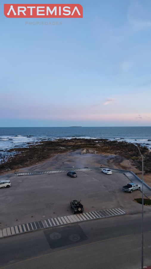 Apartamento ID.975 - Espectacular PENTHOUSE DUPLEX  frente al MAR 4 SUITES