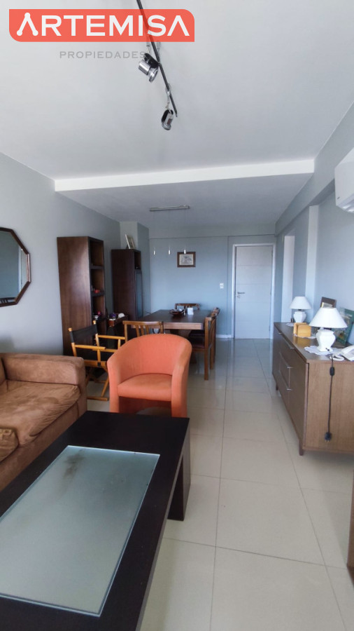 Apartamento ID.989 - DEPARTAMENTO AMPLIO Y CON VISTA AL MAR 