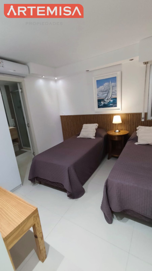 Apartamento ID.975 - Espectacular PENTHOUSE DUPLEX  frente al MAR 4 SUITES