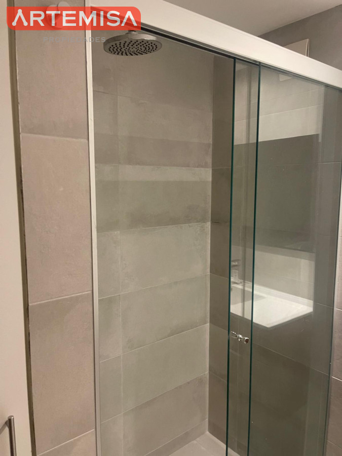 Apartamento ID.804 - El apartamento que buscabas, iluminado,  excelente construcción. 