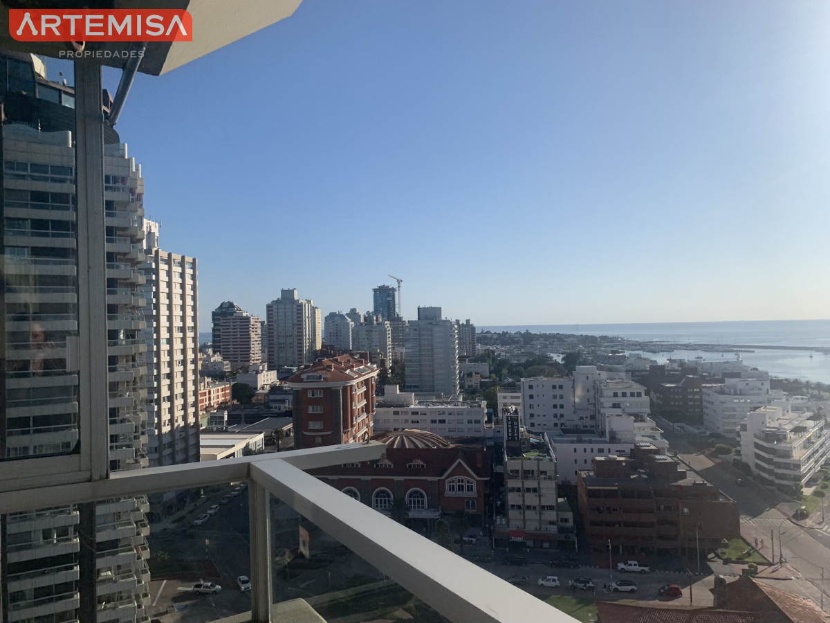 Apartamento ID.446 - Alquiler Temporal Parada 1 frente al Mar, mejor ubicación, vistas y servicios! Malecon II