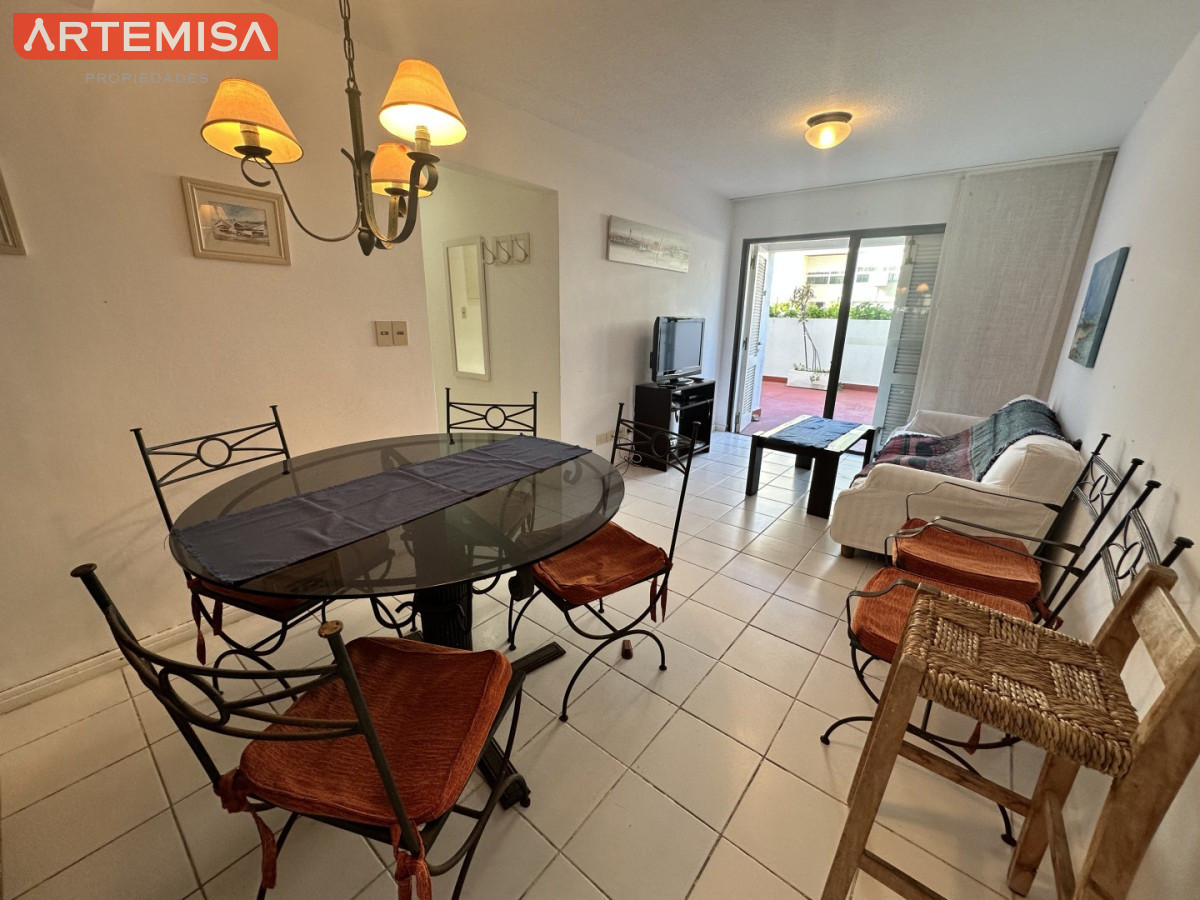 Apartamento ID.917 - APARTAMENTO CON GRAN TERRAZA AL FRENTE