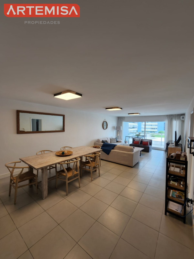 Apartamento ID.979 - DEPARTAMENTO CON PARRILLERO PROPIO 