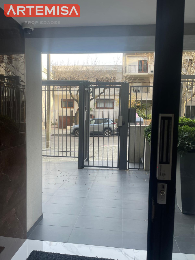 Apartamento ID.804 - El apartamento que buscabas, iluminado,  excelente construcción. 