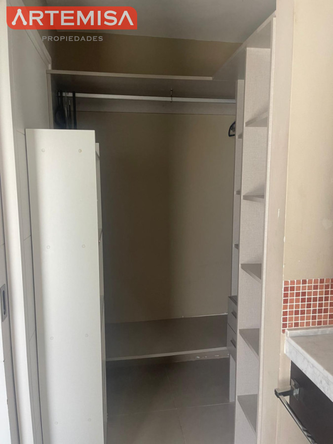 Apartamento ID.866 - Alquiler Temporal Parada 6 de la Brava