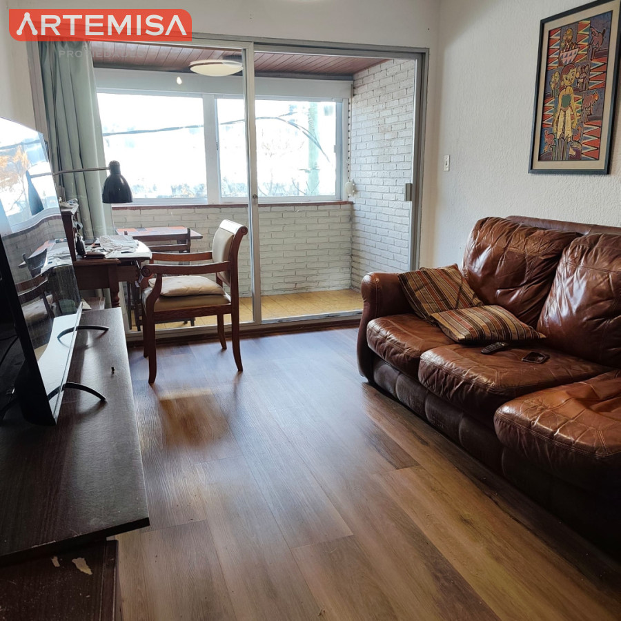 Apartamento ID.977 - DEPARTAMENTO EN ALQUILER ANUAL GORLERO