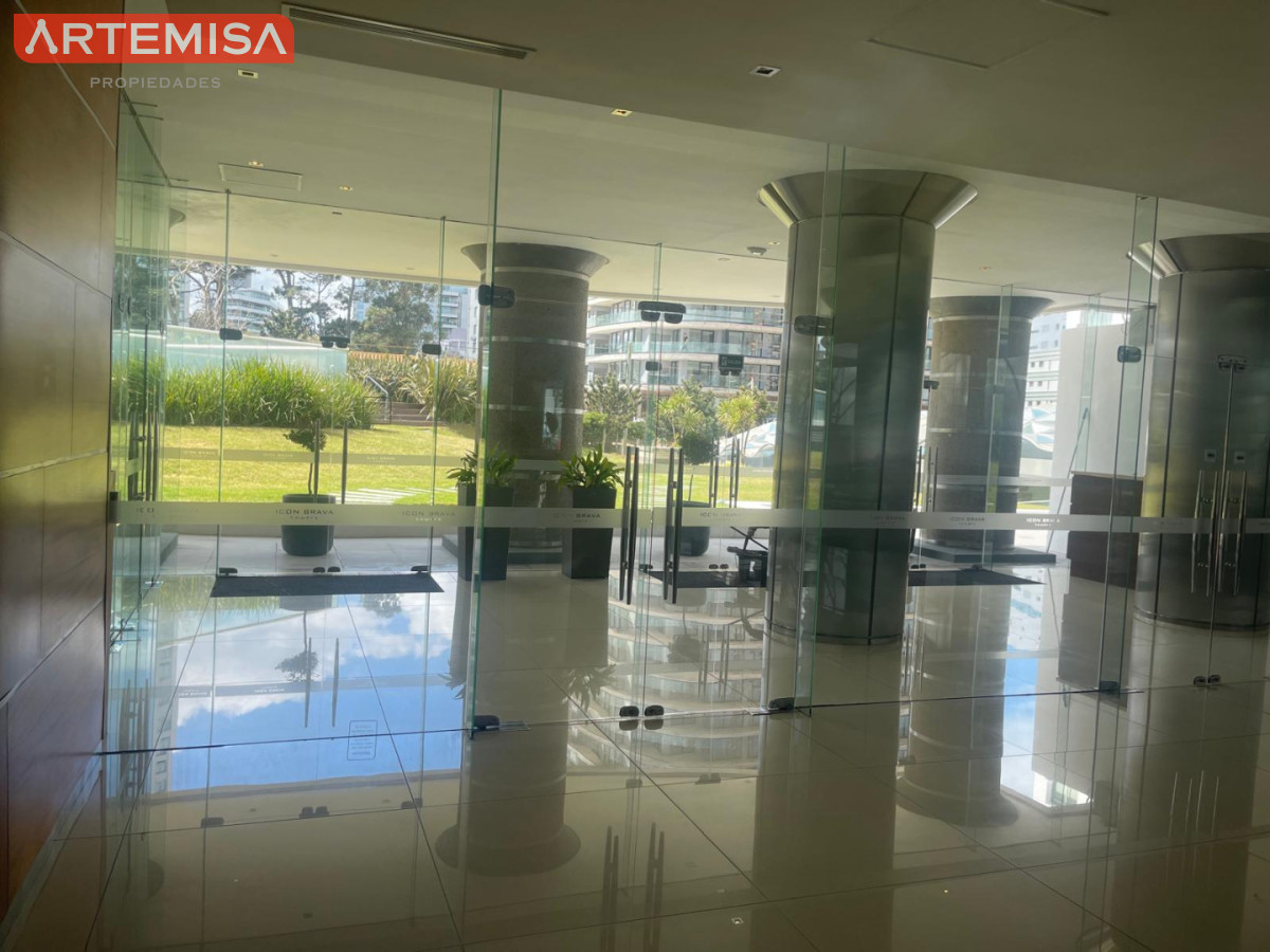 Apartamento ID.866 - Alquiler Temporal Parada 6 de la Brava