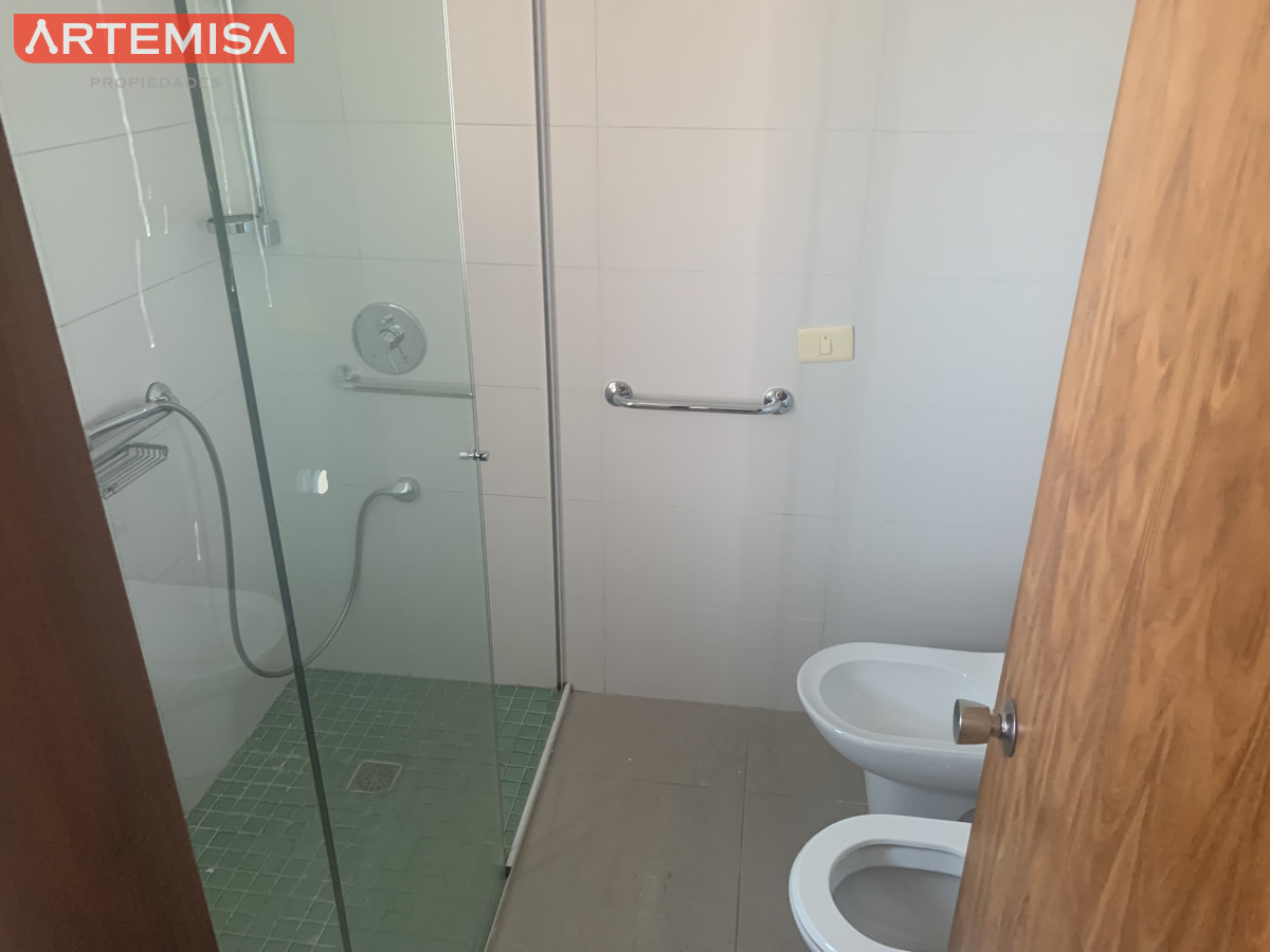 Apartamento ID.446 - Alquiler Temporal Parada 1 frente al Mar, mejor ubicación, vistas y servicios! Malecon II