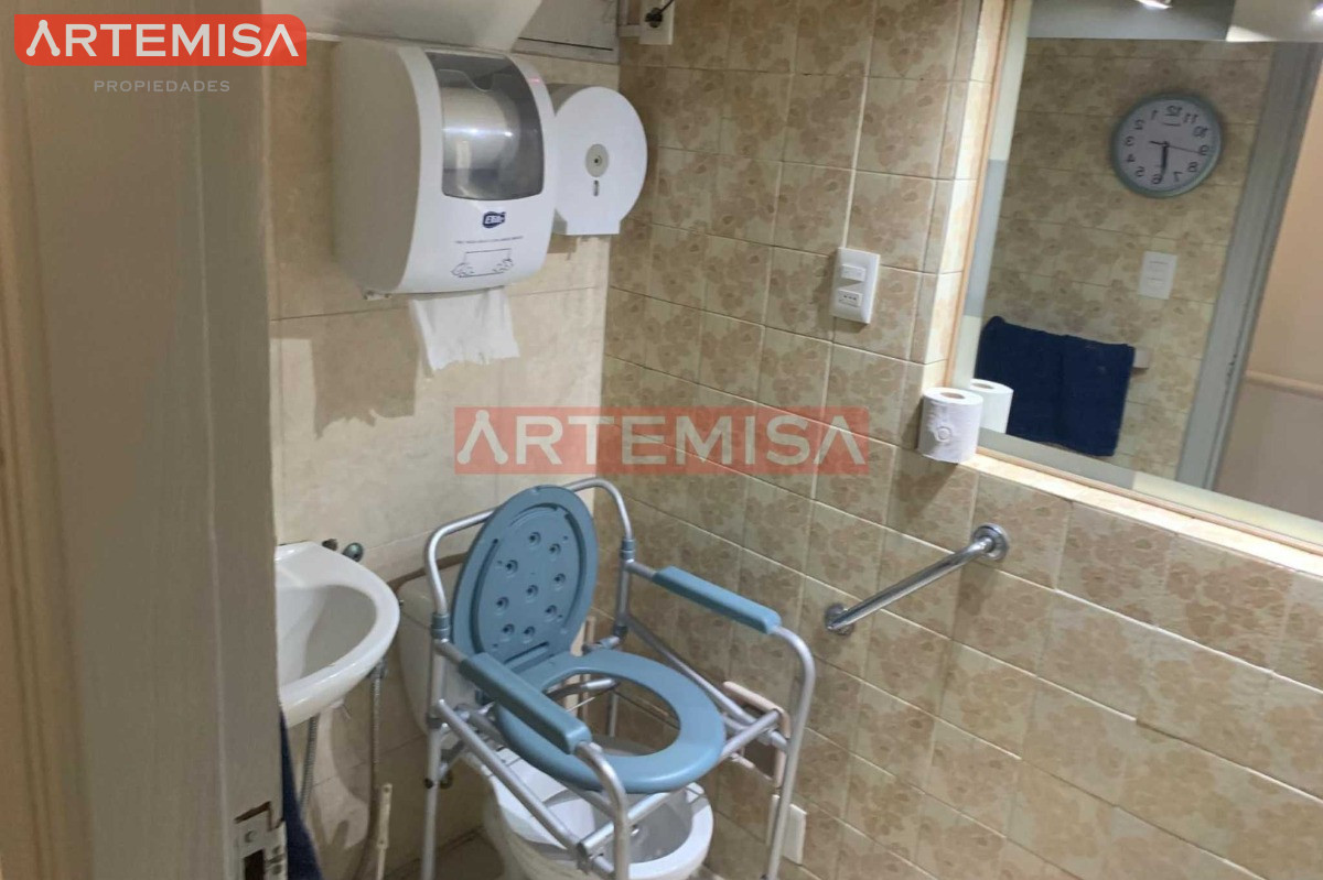 Casa ID.10 - Venta De Casa De Reposo Totalmente Equipada Inversores 