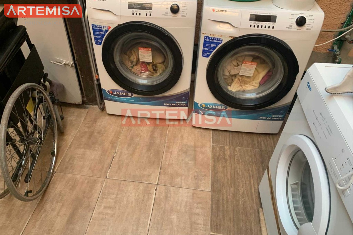 Casa ID.10 - Venta De Casa De Reposo Totalmente Equipada Inversores 