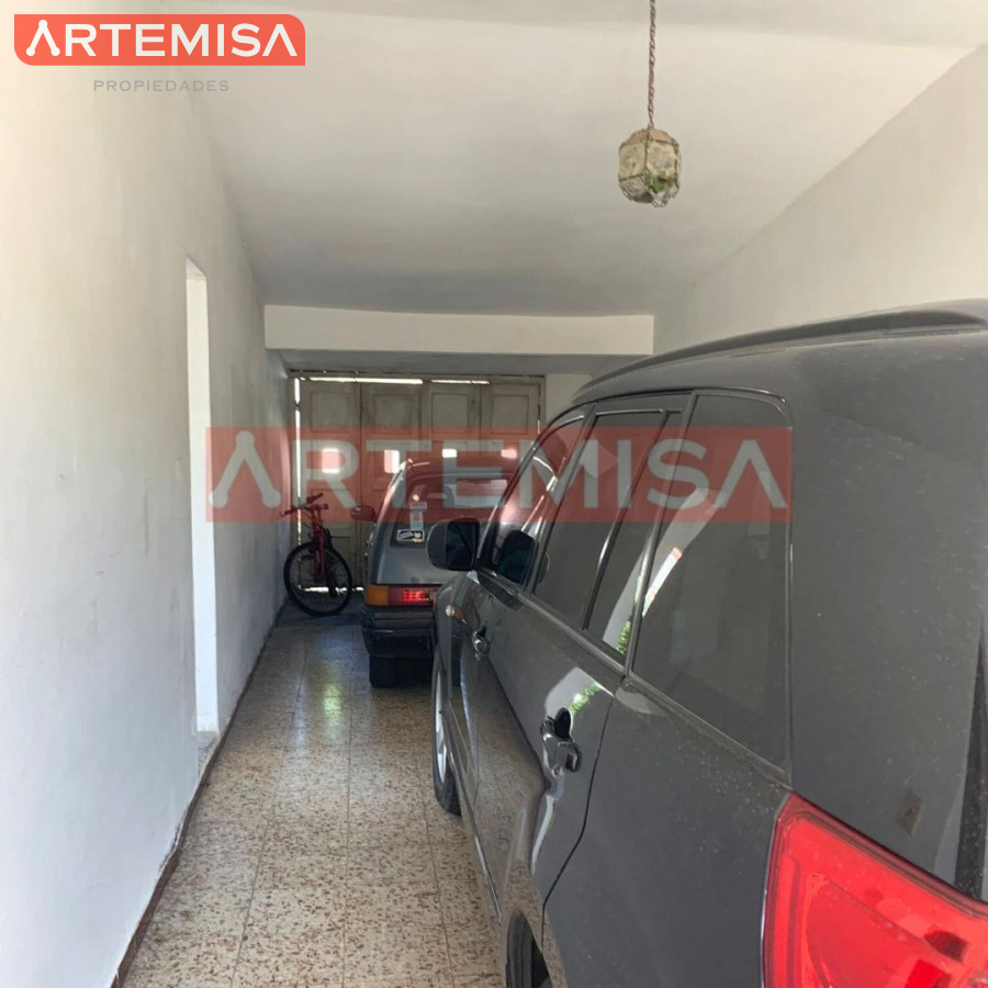 Casa ID.13 - Inversionistas O Empresas! 2 Casas + 1 Apartamento En Carrasco + Más De 700 M2 De Terreno