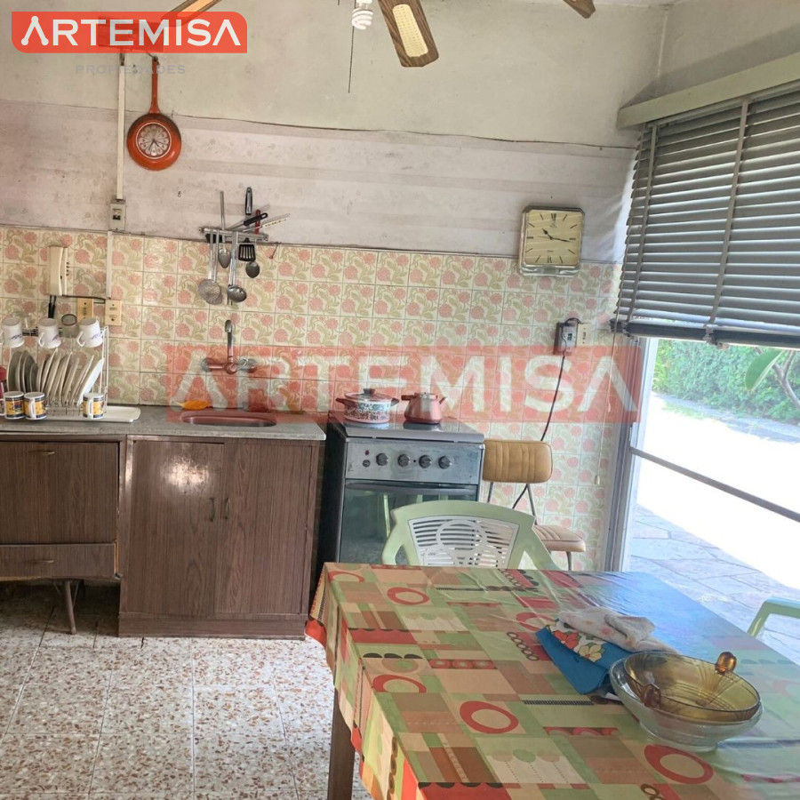 Casa ID.13 - Inversionistas O Empresas! 2 Casas + 1 Apartamento En Carrasco + Más De 700 M2 De Terreno