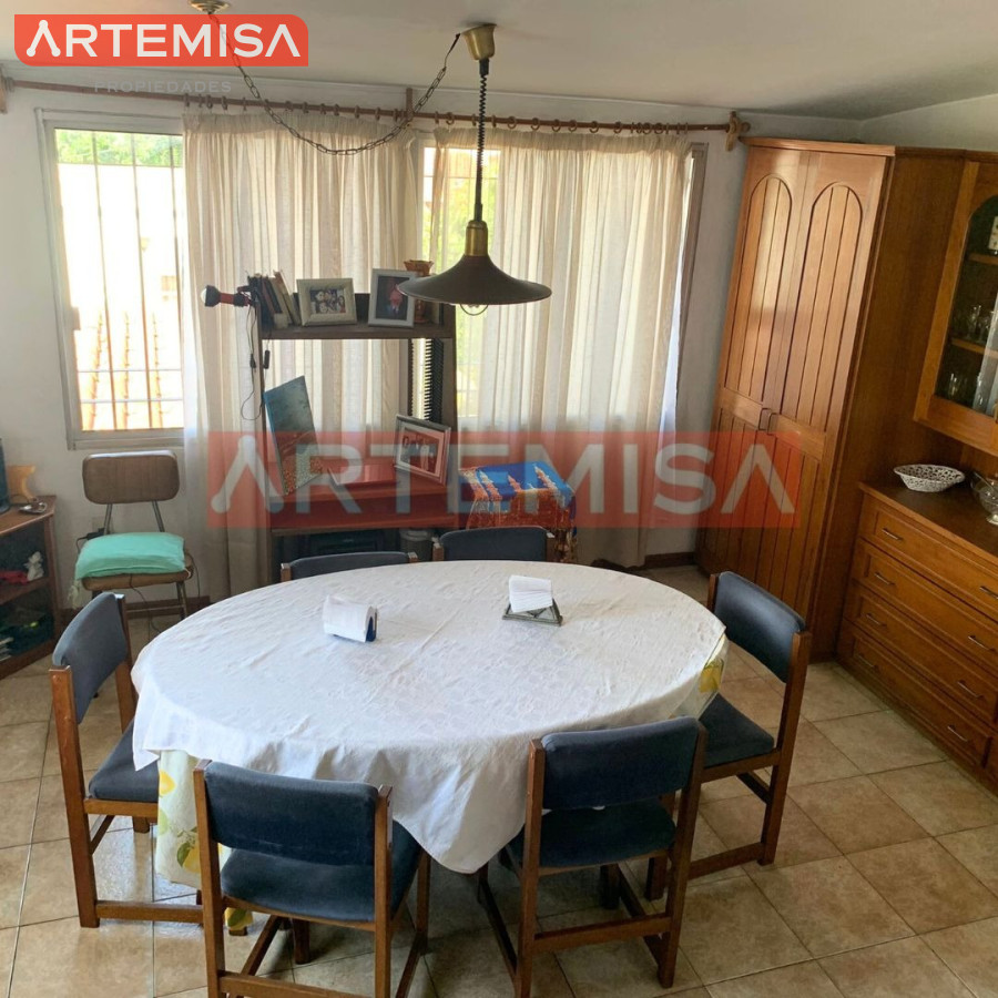 Casa ID.13 - Inversionistas O Empresas! 2 Casas + 1 Apartamento En Carrasco + Más De 700 M2 De Terreno