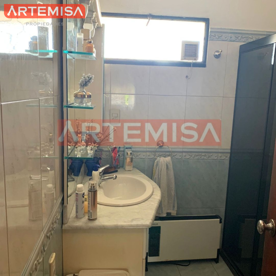 Casa ID.13 - Inversionistas O Empresas! 2 Casas + 1 Apartamento En Carrasco + Más De 700 M2 De Terreno