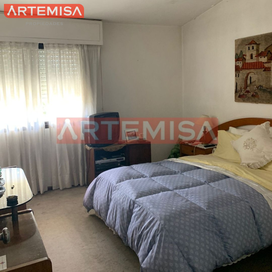 Casa ID.13 - Inversionistas O Empresas! 2 Casas + 1 Apartamento En Carrasco + Más De 700 M2 De Terreno