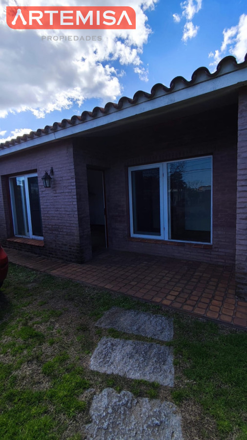 Casa ID.1003 - PH AL FRENTE CON PARQUE