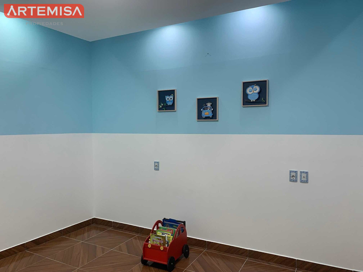 Casa ID.4 - Excelente Casa Frente Al Prado Ph Independiente.