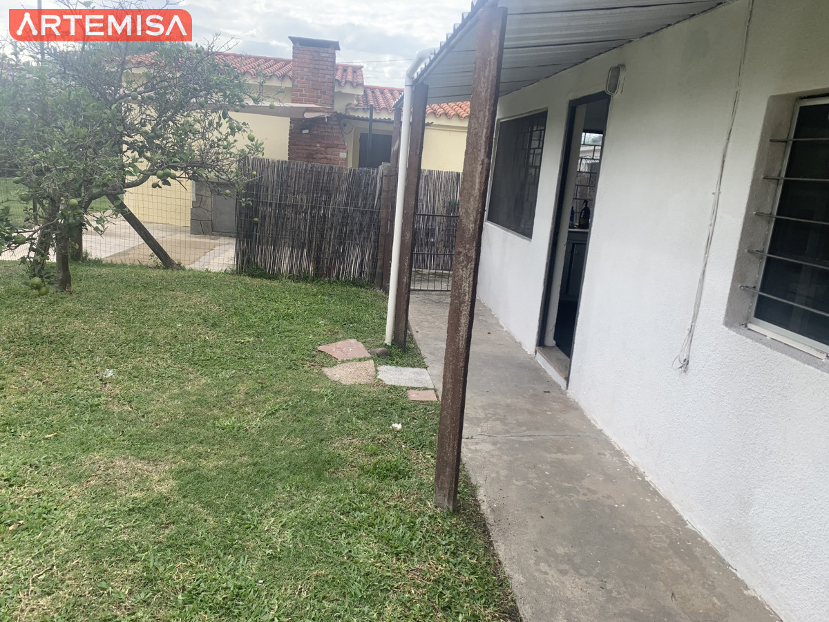 Casa ID.801 - Alquiler 1 dorm. con parrillero en la cocina.