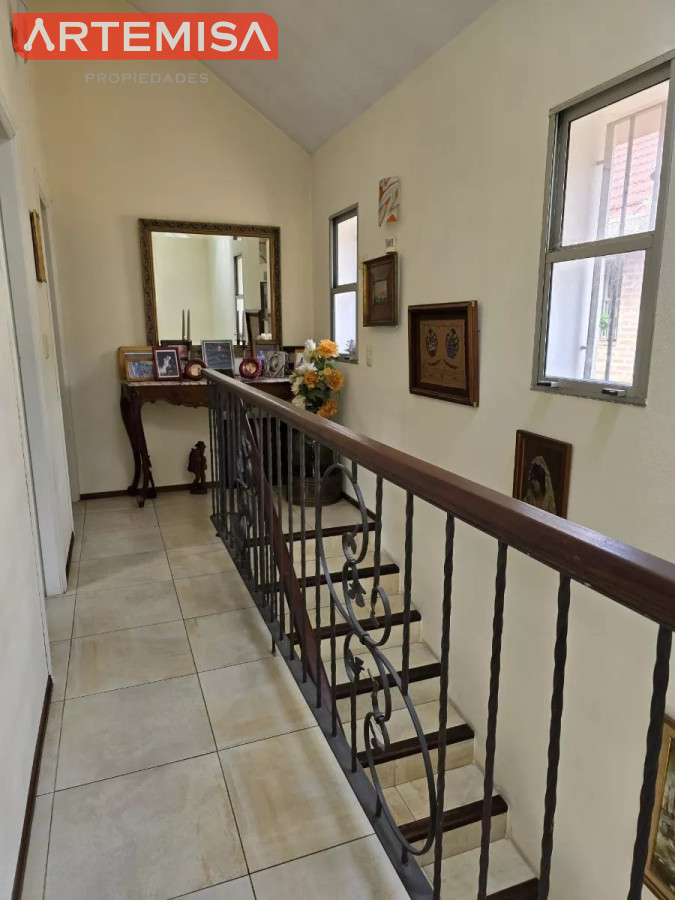 Casa ID.422 - Se vende casa de 2 dormitorios 2 baños Punta Gorda