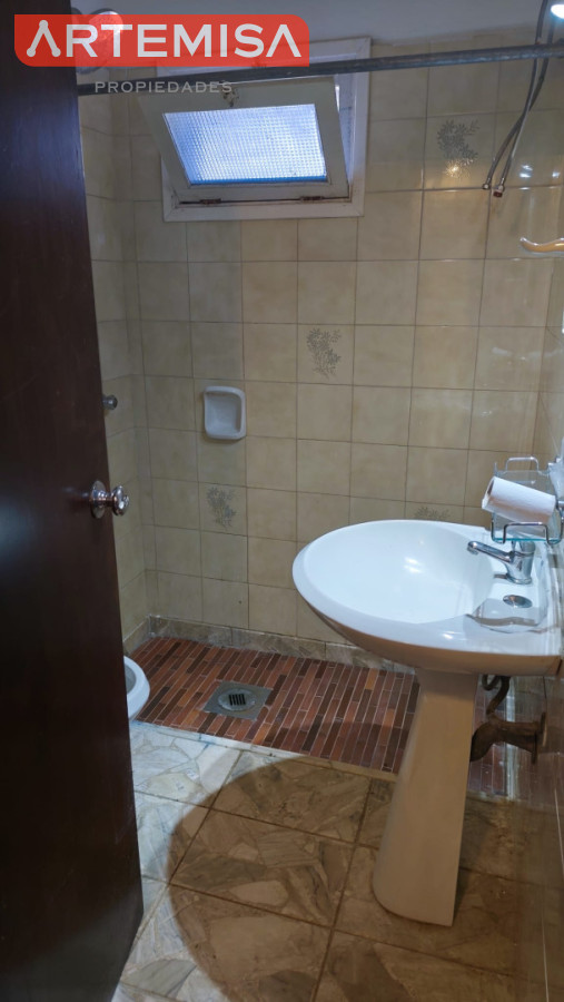 Casa ID.1003 - PH AL FRENTE CON PARQUE